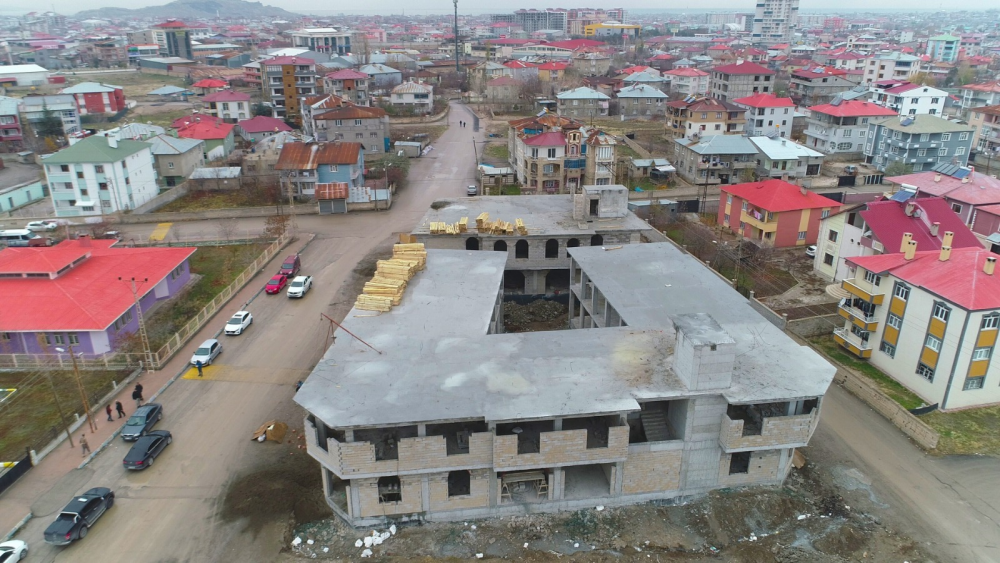 Tuşba Belediyesi'nin 'Bedesten Çarşısı' projesi hızla yükseliyor