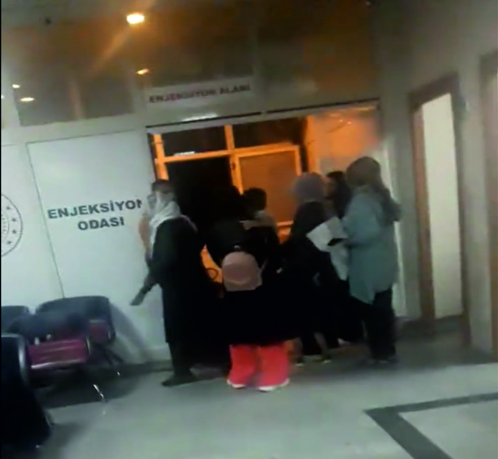 Erciş Şehit Rıdvan Çevik Devlet Hastanesi Acil WC Yerleri Uygun Değil 